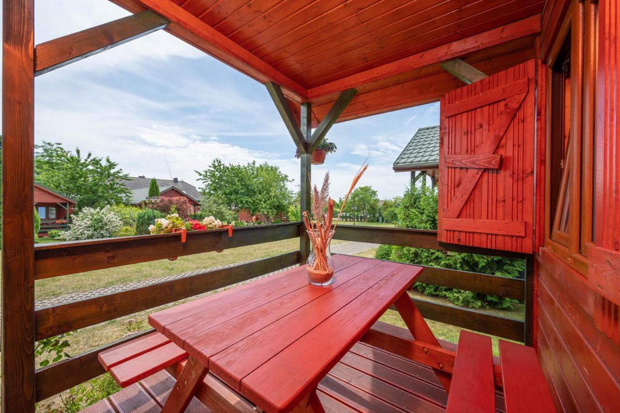 Nad Morzem U Sevilli Darlowko Lodge *